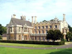 The posh hotel I'm off to - and it has a swimming pool too!