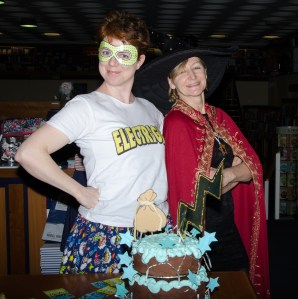 Cas and I were really thrilled with how the evening went - hurrah for new books and fab friends!