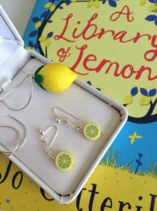 I made some lemony jewellery to match the book :-)